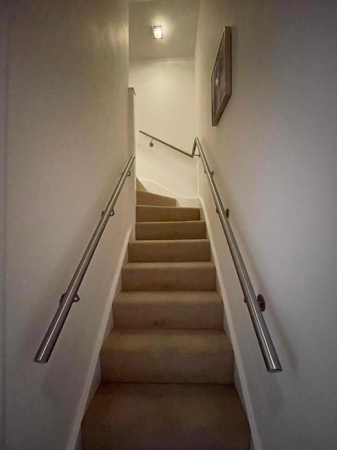 Vikings Duplex Apartment City Centre With Free Parking York Eksteriør billede
